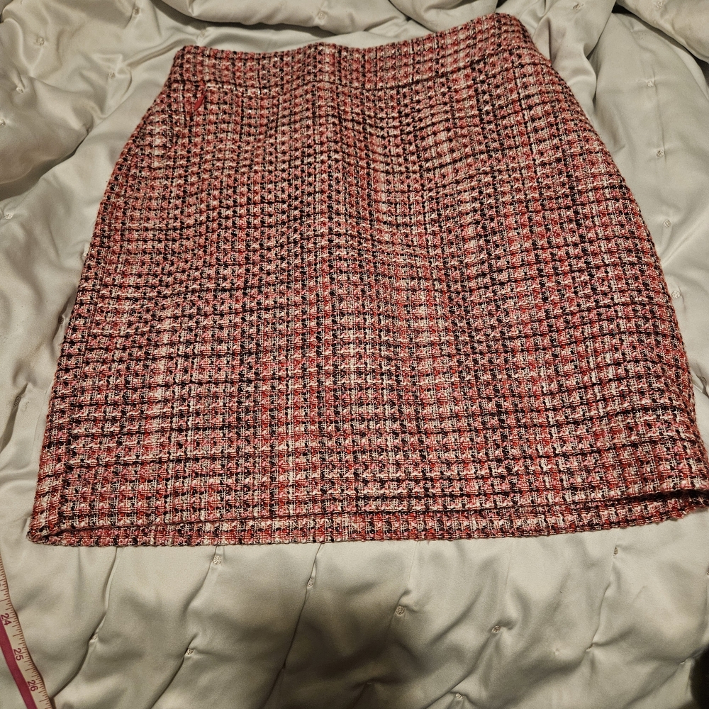WHBM Pink Tweed Skirt
